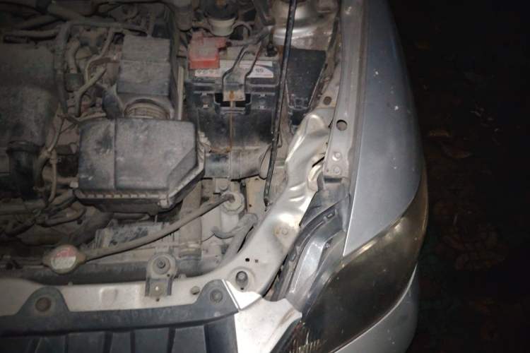 Used Everus S1 2011 1.3L Manual Comfort Edition Engine Bay Left
