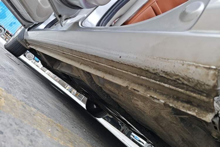 Used Everus S1 2011 1.3L Automatic Comfort Edition Left Side Sill