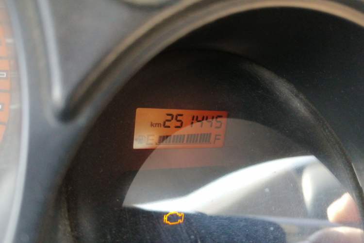 Used Everus S1 2011 1.3L Automatic Comfort Edition Odometer Close Up