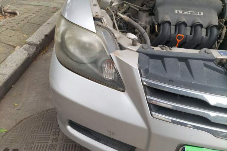 Used Everus S1 2011 1.3L Automatic Comfort Edition Right Front Headlight