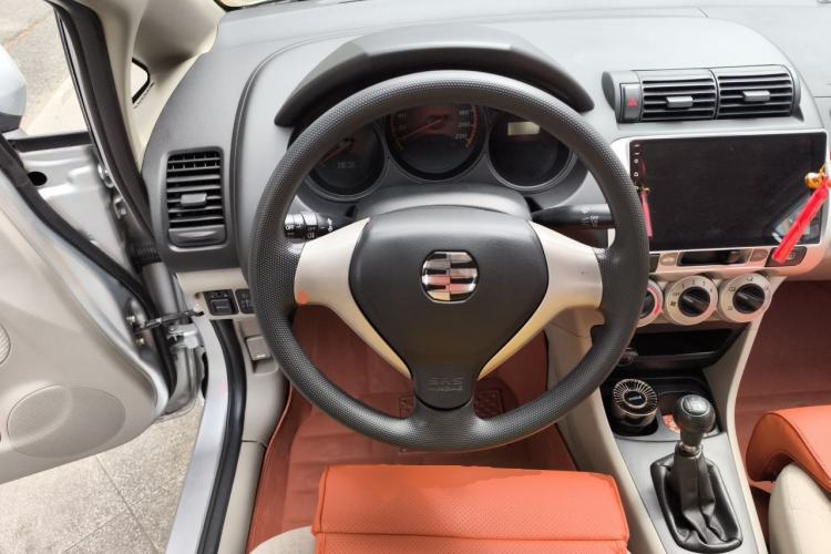 Used Everus S1 2011 1.3L Manual Comfort Edition Steering Wheel
