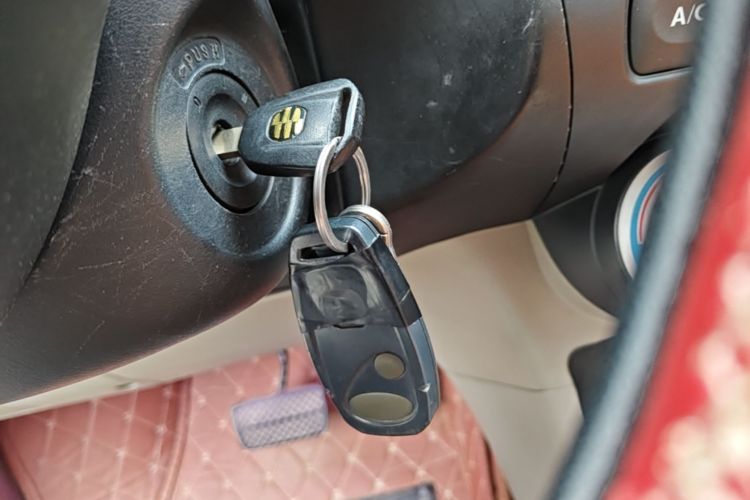 Used Everus S1 2011 1.3L Automatic Comfort Edition Vehicle Key