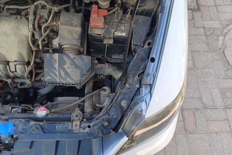 Used Everus S1 2011 1.3L Manual Comfort Edition Engine Bay Left