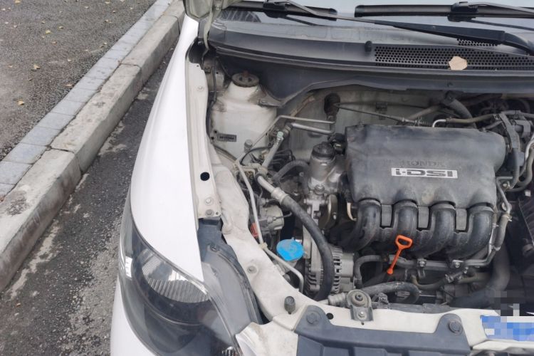 Used Everus S1 2011 1.3L Manual Comfort Edition Engine Bay Right