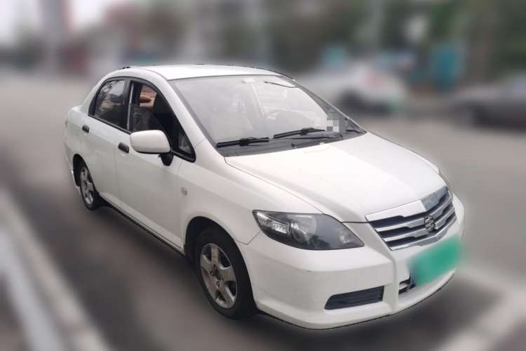 Used Everus S1 2011 1.3L Manual Comfort Edition Front Right 45 Deg