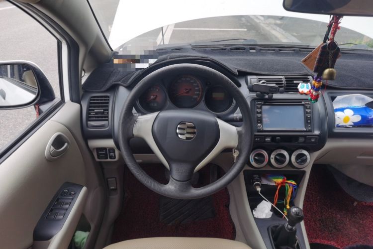 Used Everus S1 2011 1.3L Manual Comfort Edition Steering Wheel