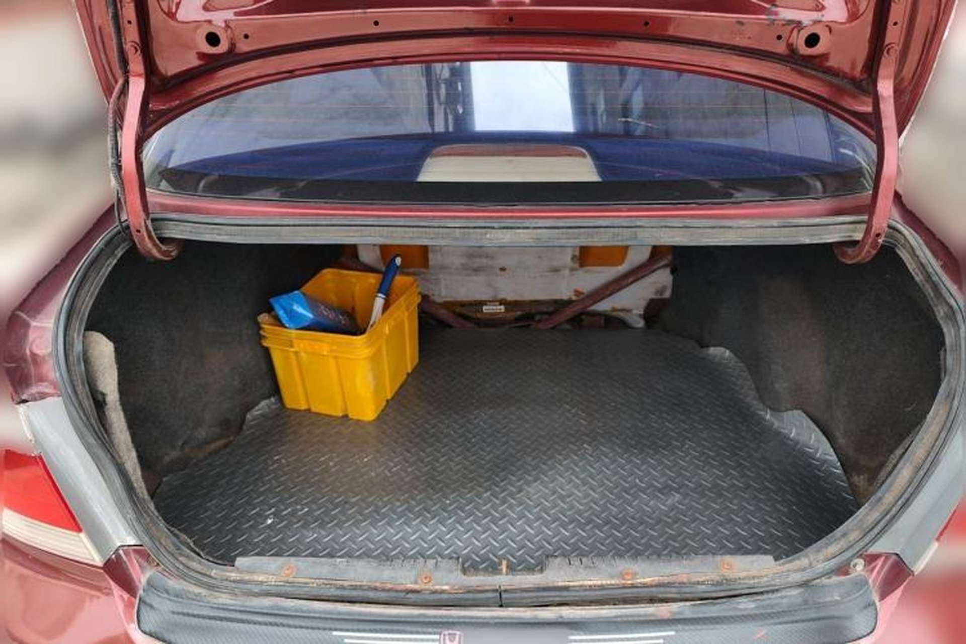 Used Everus S1 2011 1.5L Automatic Luxury Edition Trunk