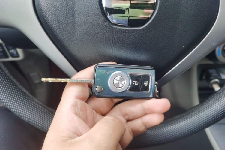 Used Everus S1 2011 1.3L Manual Comfort Edition Vehicle Key