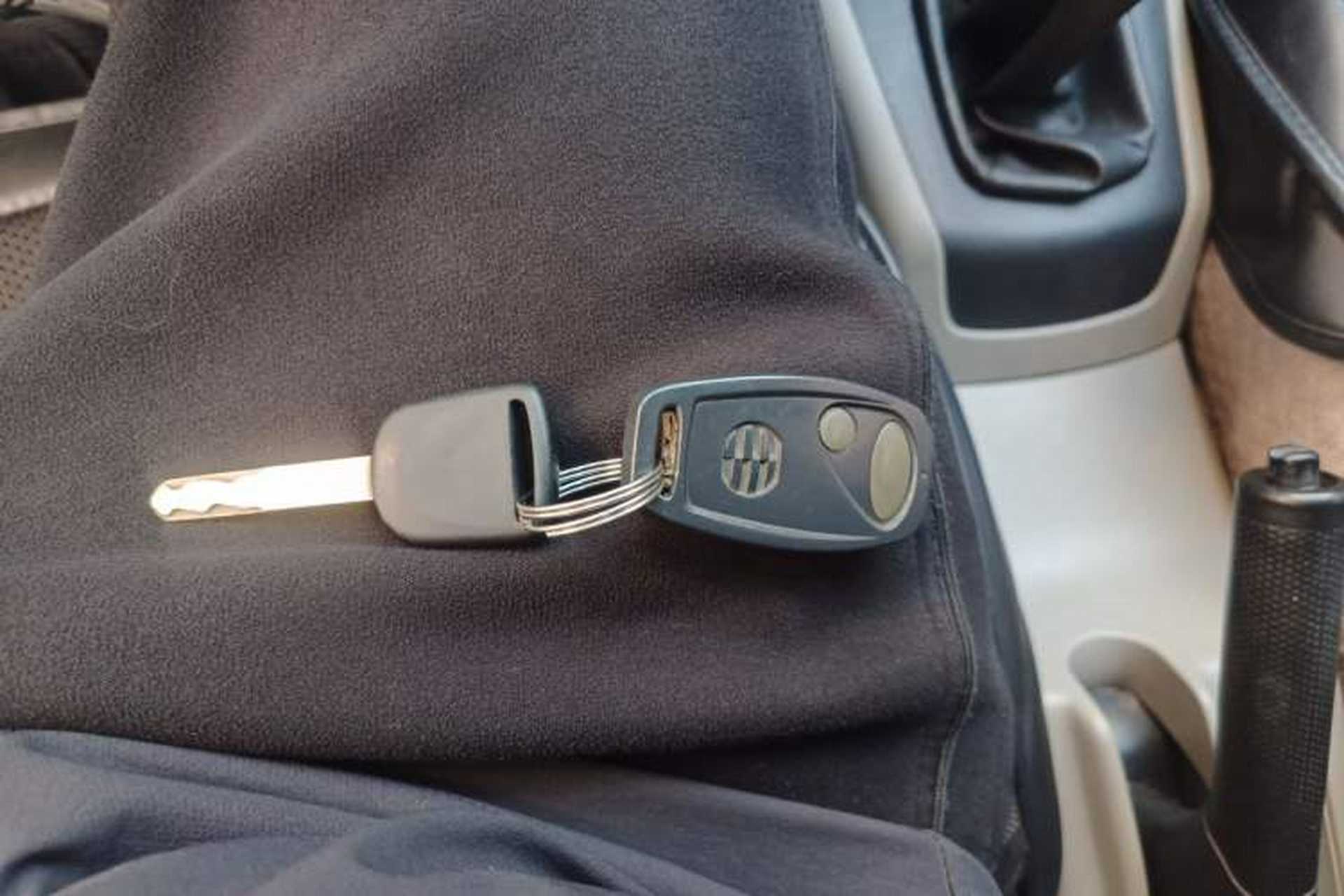 Used Everus S1 2011 1.3L Manual Comfort Edition Vehicle Key