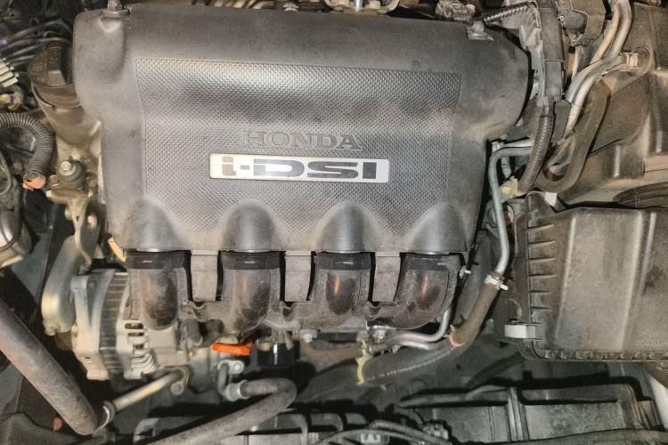 Used Everus S1 2012 1.3L Automatic Comfort Edition Engine Bay