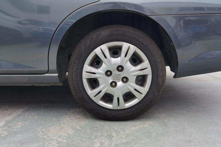 Used Everus S1 2012 1.3L Automatic Comfort Edition Left Rear Wheel Hub