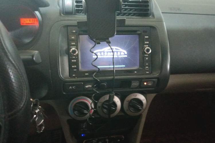 Used Everus S1 2012 1.3L Manual Comfort Edition Audio And AC Panel