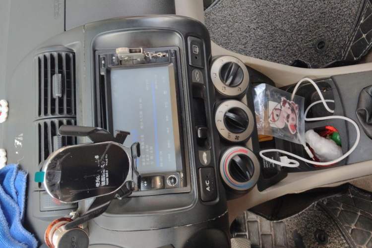 Used Everus S1 2012 1.3L Manual Comfort Edition Audio And AC Panel