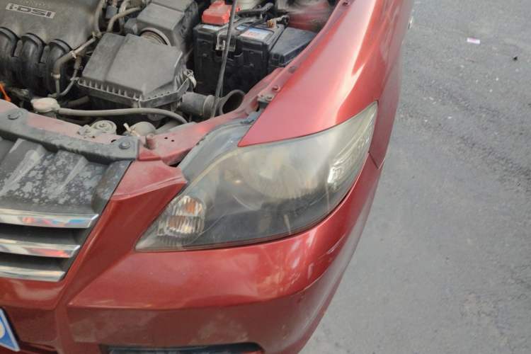 Used Everus S1 2012 1.3L Manual Comfort Edition Engine Bay Left