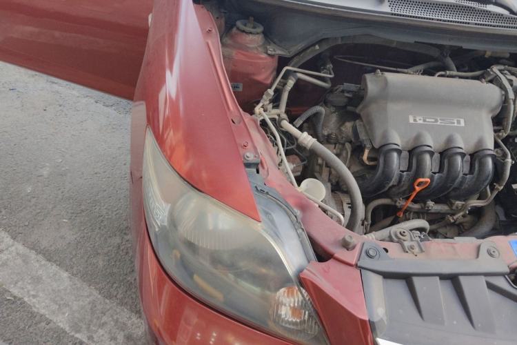 Used Everus S1 2012 1.3L Manual Comfort Edition Engine Bay Right