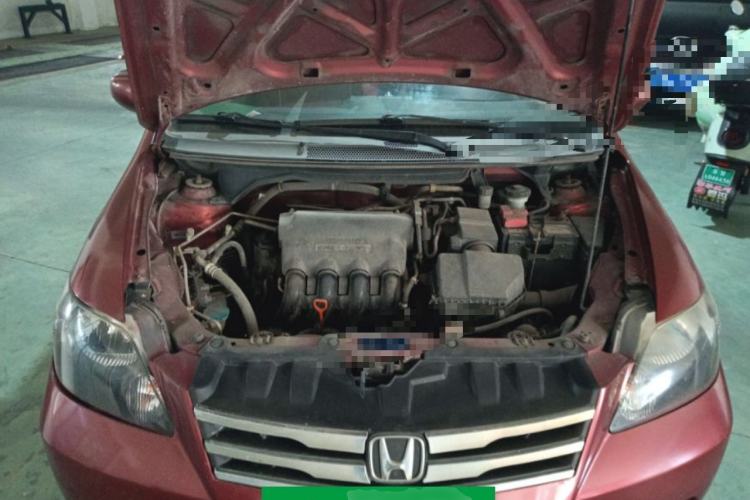 Used Everus S1 2012 1.3L Manual Comfort Edition Engine Bay