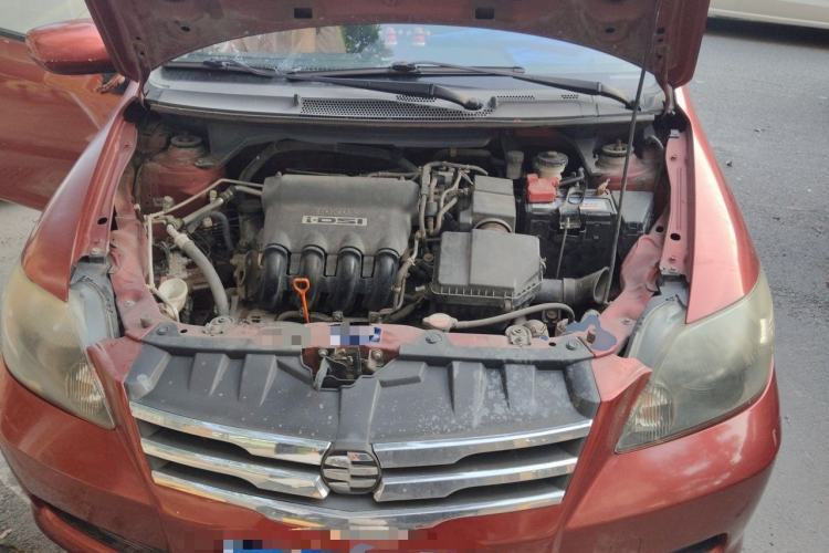 Used Everus S1 2012 1.3L Manual Comfort Edition Engine Bay