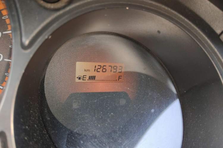 Used Everus S1 2012 1.3L Manual Comfort Edition Odometer Close Up