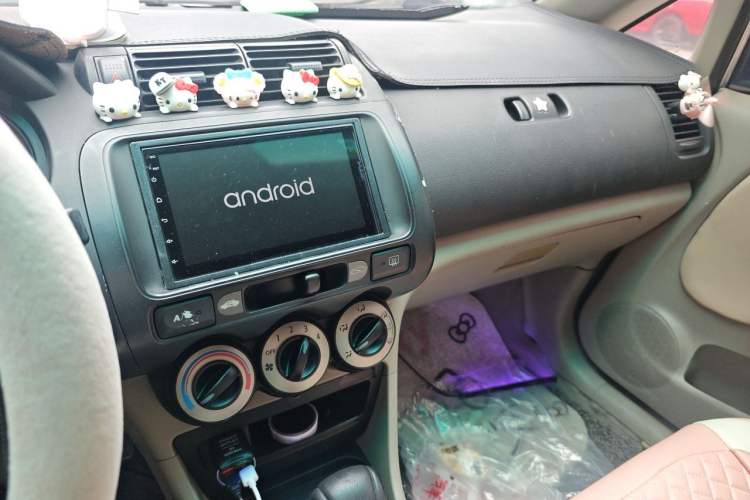 Used Everus S1 2012 1.3L Automatic Comfort Edition Audio And AC Panel