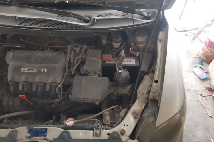 Used Everus S1 2012 1.3L Manual Comfort Edition Engine Bay Left