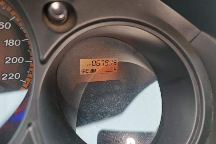 Used Everus S1 2012 1.5L Manual Sport Edition Odometer Close Up