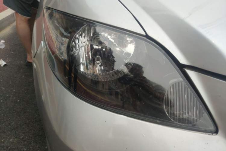 Used Everus S1 2012 1.5L Manual Comfort Edition Right Front Headlight