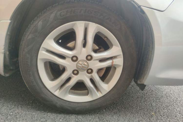 Used Everus S1 2012 1.5L Manual Comfort Edition Right Front Wheel Hub