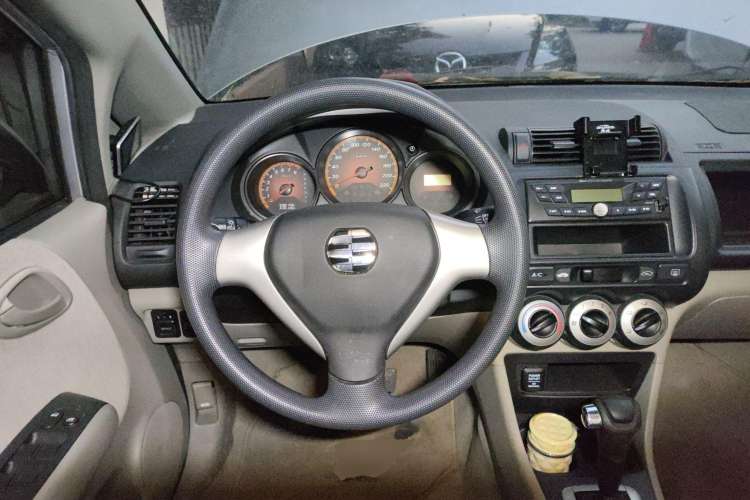 Used Everus S1 2012 1.3L Automatic Comfort Edition Steering Wheel