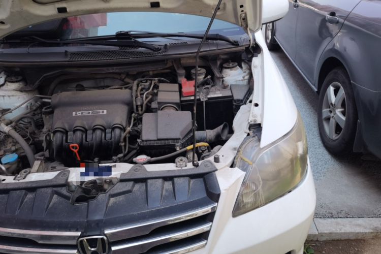 Used Everus S1 2012 1.3L Manual Comfort Edition Engine Bay Left