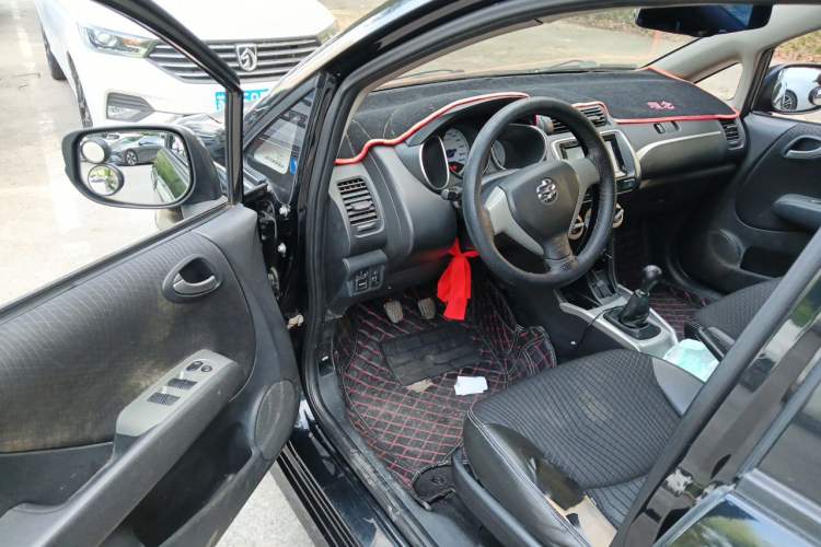 Used Everus S1 2013 1.5L Manual Sport Edition Driver Seat
