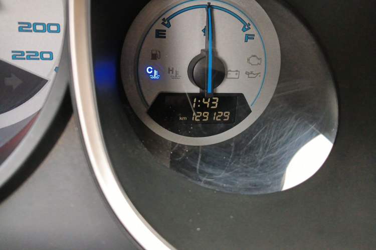 Used Everus S1 2013 1.5L Manual Sport Edition Odometer Close Up