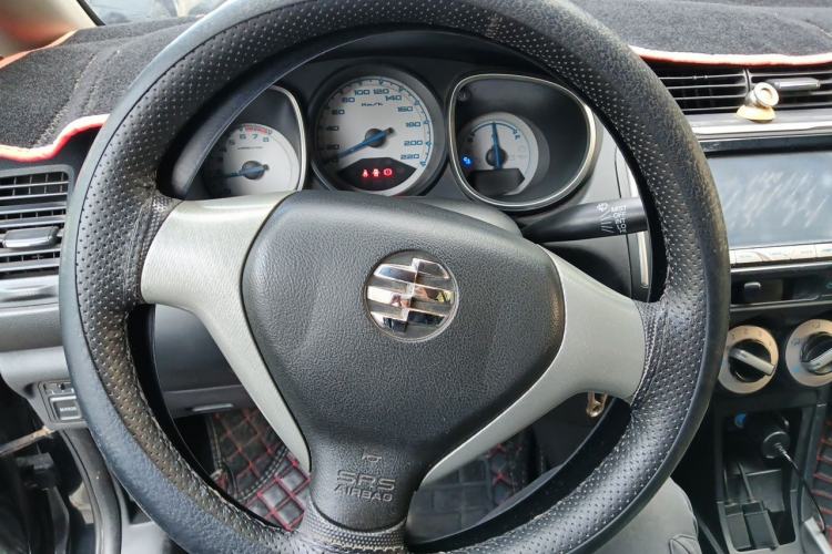 Used Everus S1 2013 1.5L Manual Sport Edition Steering Wheel