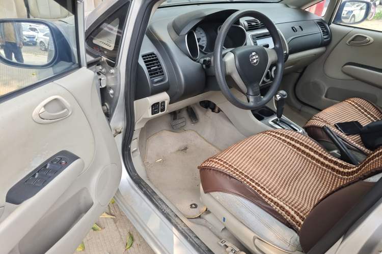 Used Everus S1 2013 1.5L Automatic Comfort Edition Driver Seat