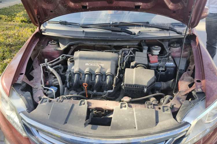 Used Everus S1 2013 1.5L Manual Sport Edition Engine Bay