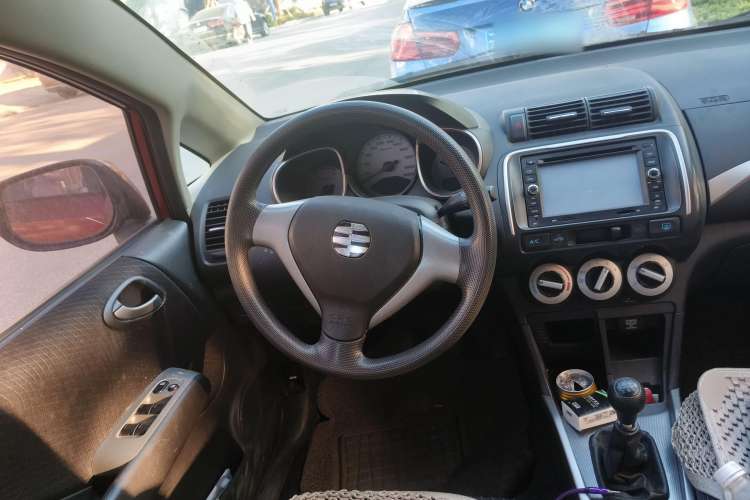 Used Everus S1 2013 1.5L Manual Sport Edition Steering Wheel