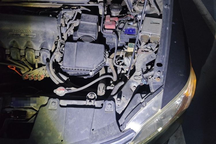 Used Everus S1 2013 1.5L Manual Sport Edition Engine Bay Left