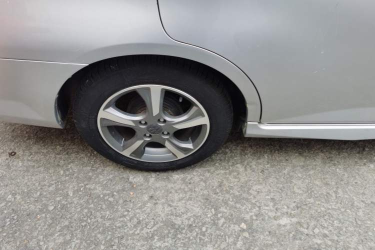 Used Everus S1 2013 1.5L Manual Sport Edition Exterior 8