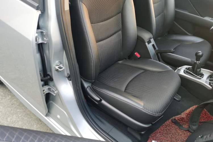 Used Everus S1 2013 1.5L Manual Sport Edition Right Front Seat