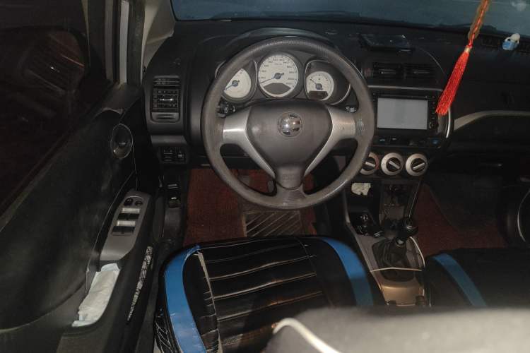 Used Everus S1 2013 1.5L Manual Sport Edition Steering Wheel