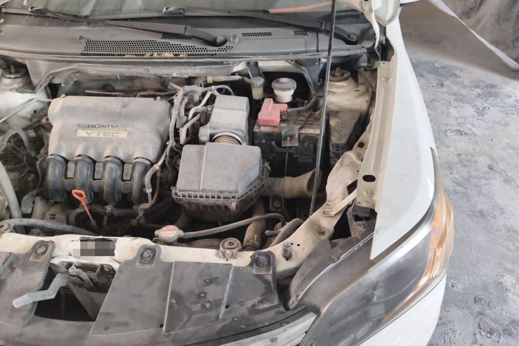 Used Everus S1 2013 1.5L Manual Comfort Edition Engine Bay Left