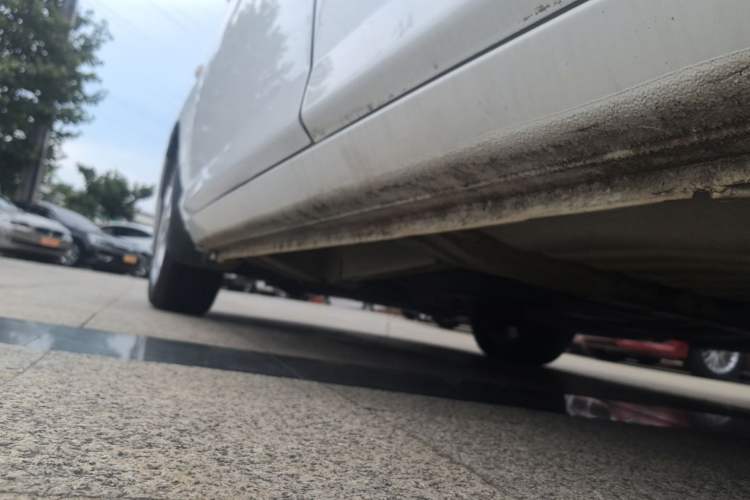 Used Everus S1 2013 1.5L Automatic Comfort Edition Left Side Sill