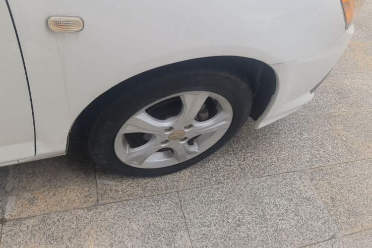 Used Everus S1 2013 1.5L Automatic Comfort Edition Right Rear Wheel Hub