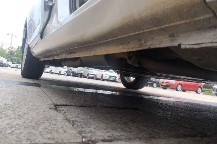 Used Everus S1 2013 1.5L Automatic Comfort Edition Right Side Sill