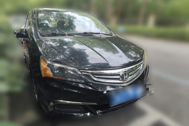 Used Everus S1 2014 1.3L Manual Comfort Edition Front Right 45 Deg