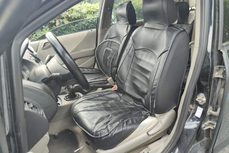 Used Everus S1 2014 1.3L Manual Comfort Edition Left Front Seat