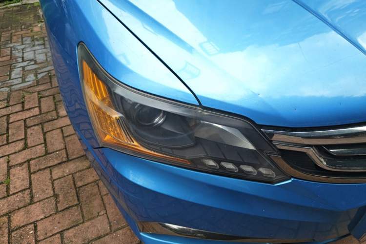 Used Everus S1 2014 1.3L Manual Comfort Edition Right Front Headlight