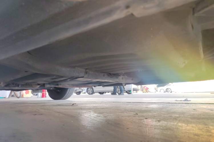 Used Everus S1 2014 1.3L Automatic Comfort Edition Left Side Sill