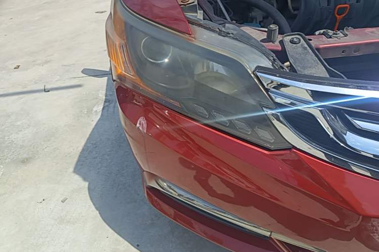 Used Everus S1 2014 1.3L Manual Comfort Edition Right Front Headlight