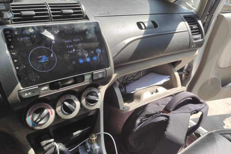 Used Everus S1 2014 1.3L Manual Comfort Edition Audio And AC Panel