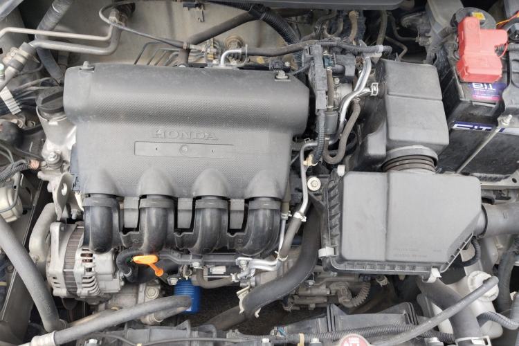 Used Everus S1 2014 1.3L Automatic Comfort Edition Engine Bay